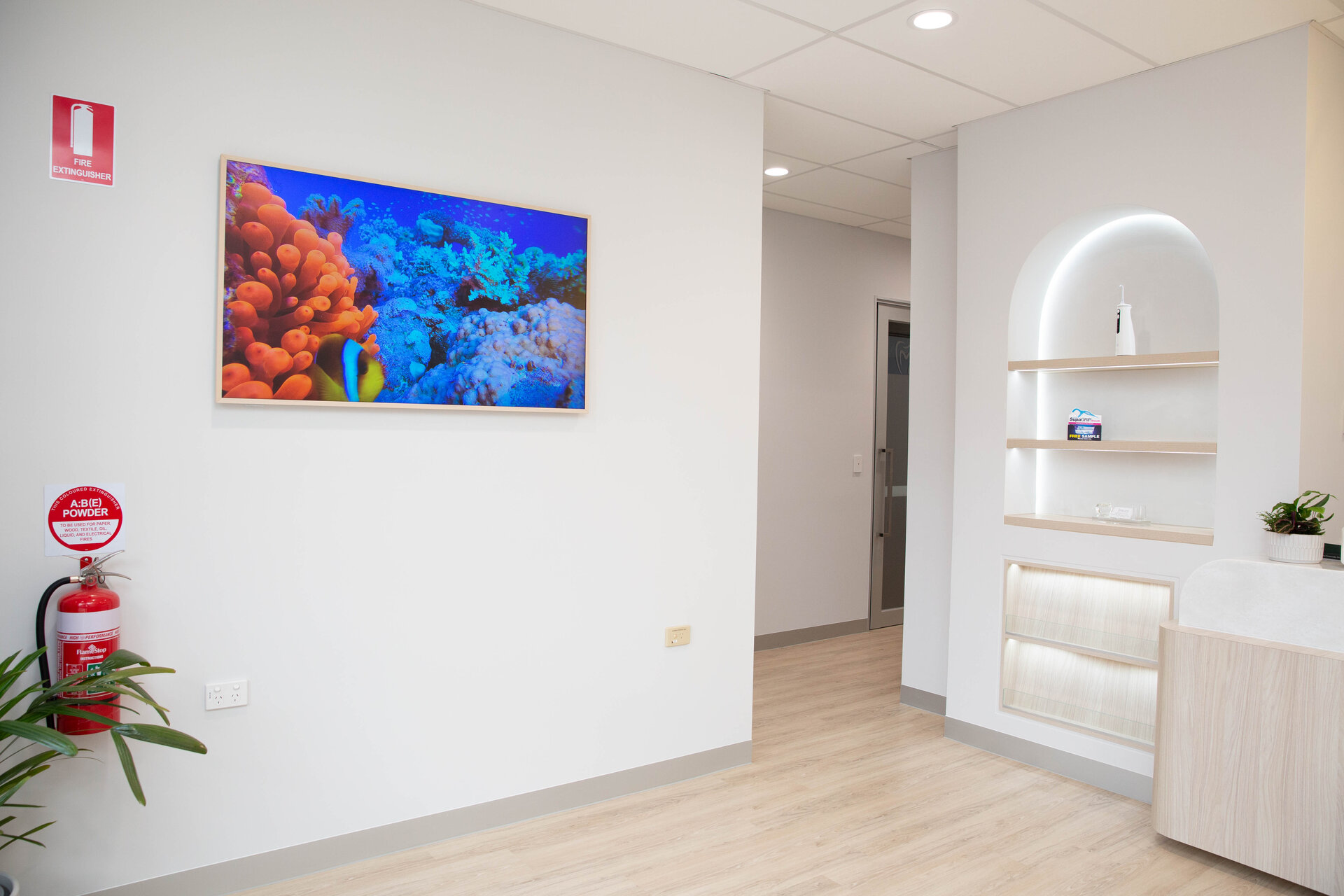 Y3 Smiles Dental — bright contemporary practice