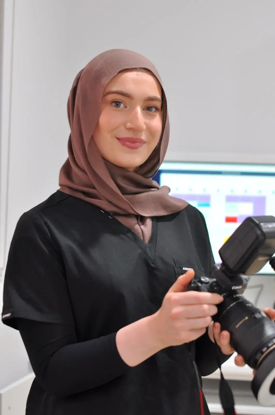 Dr Pinar Geyik — associate dentist at Y3 Smiles Dental